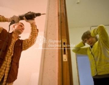 Шумоизоляция входных дверей